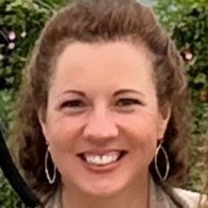 Meet your Posher, Denine